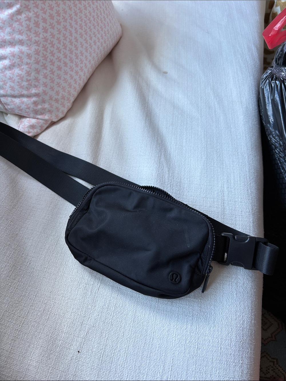 lululemon athletica Black Minimalist Belt Bag